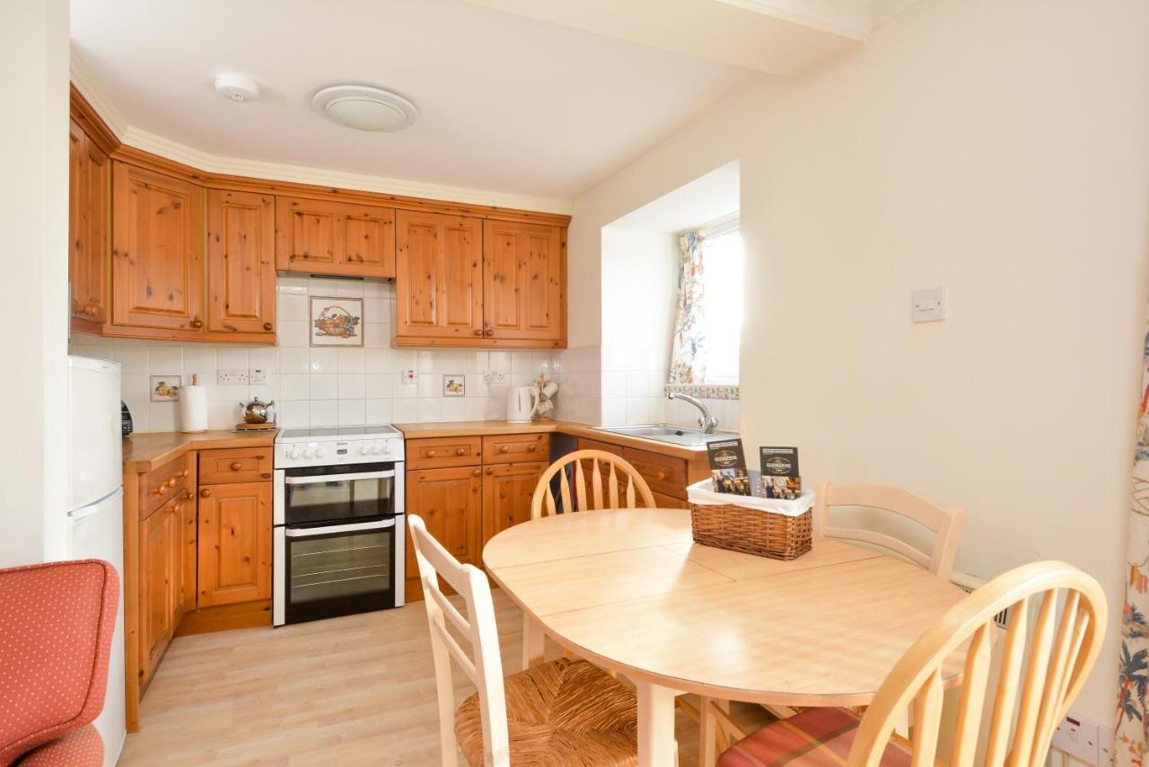 Arnprior Cardross Holiday Cottages מראה חיצוני תמונה